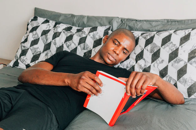 5 livres à lire pour booster votre carrière d’agent immobilier au Sénégal